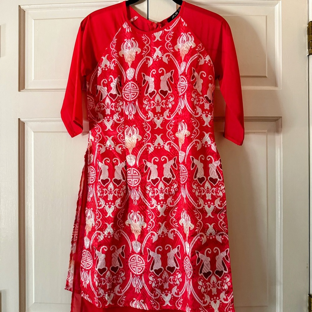 H&M Vibrant Red and White Blouse